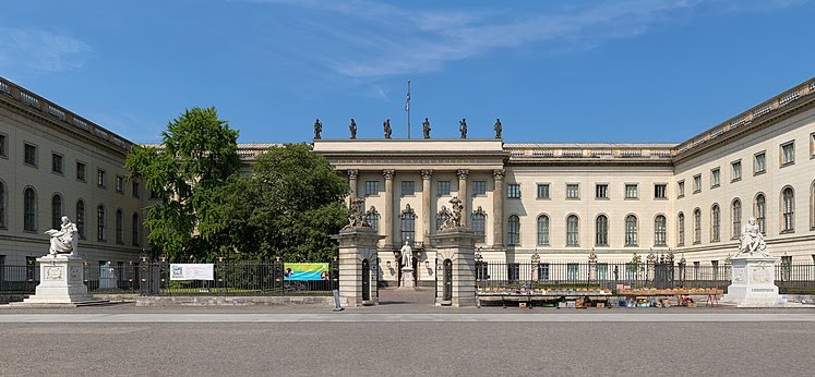 UL6 Hauptgebäude